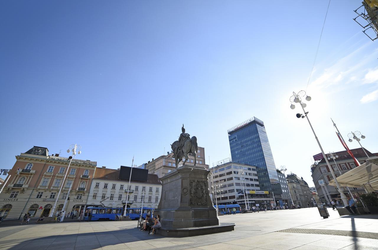 Main Square Central Apartment Zagreb Ngoại thất bức ảnh