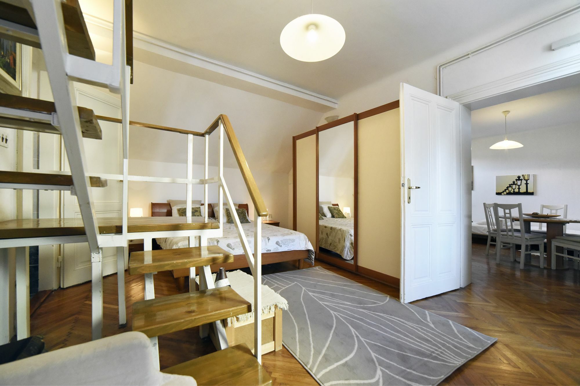Main Square Central Apartment Zagreb Ngoại thất bức ảnh
